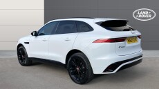 Jaguar F-Pace 2.0 D200 R-Dynamic Black 5dr Auto AWD Diesel Estate